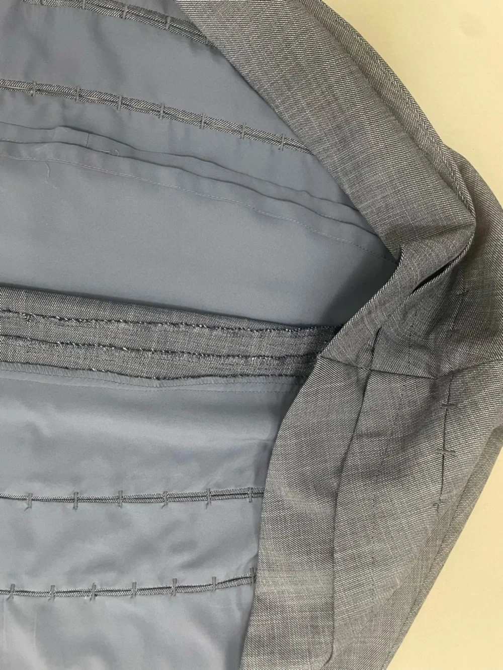 Banana Republic Chambray Blue Off-the-Shoulder Midi Dress - size 10 - Picture 6 of 8